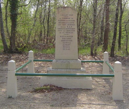 01/07/1944 : Avro Lancaster -12 éme escadron de la R.A.F. 